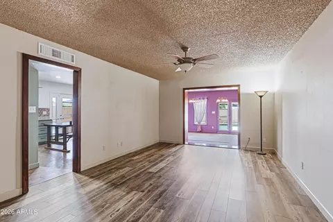 Living - 1025 E Cheryl Dr, Phoenix, AZ 85020 photo 1 of 6