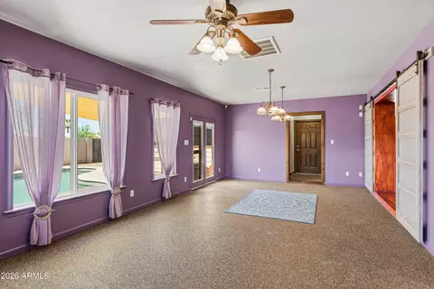 Living - 1025 E Cheryl Dr, Phoenix, AZ 85020 photo 5 of 6