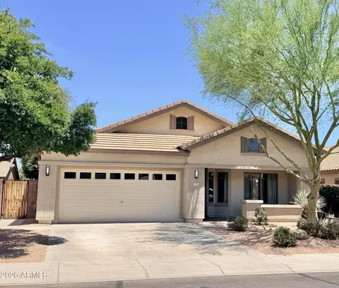 1126 E Carob Dr, Chandler, AZ 85286