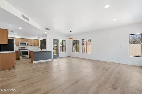 Living - 14091 S 40th St, Phoenix, AZ 85044 photo 6 of 7