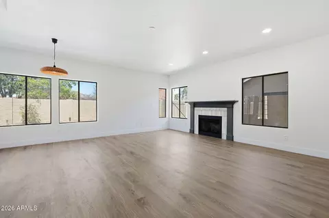 Living - 14091 S 40th St, Phoenix, AZ 85044 photo 1 of 7