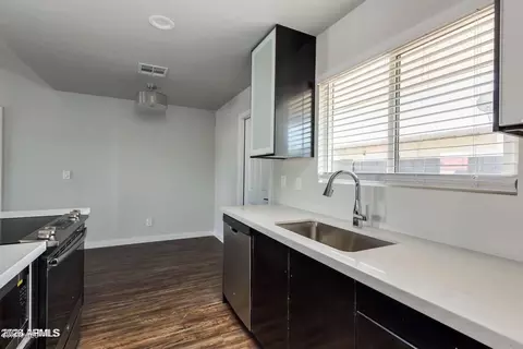 4229 N 17th St, Phoenix, AZ 85016 photo 3