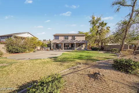 Exterior - 2524 E Fremont Rd, Phoenix, AZ 85042 photo 6 of 8