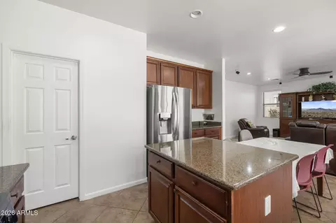 Kitchen - 4144 E Bruce Ct, Gilbert, AZ 85234 photo 3 of 3