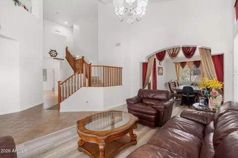 Entry Way - 4144 E Bruce Ct, Gilbert, AZ 85234 photo 2 of 4