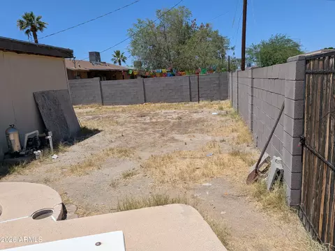 Exterior - 432 Euclid Ave, Phoenix, AZ 85042 photo 1 of 13