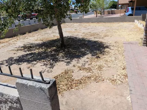 Exterior - 432 Euclid Ave, Phoenix, AZ 85042 photo 5 of 13