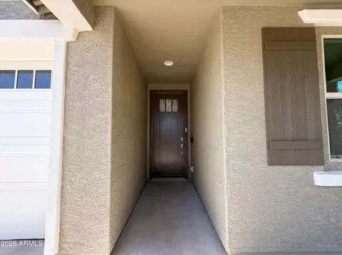 Entry Way - 1224 E Glass Ln, Phoenix, AZ 85042 photo 1 of 3