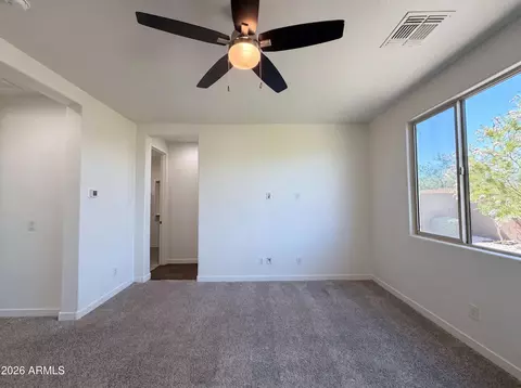Bedroom - 1224 E Glass Ln, Phoenix, AZ 85042 photo 4 of 6