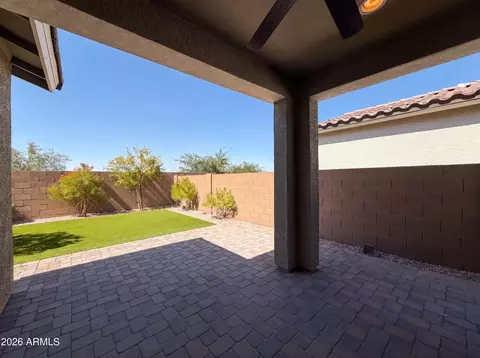 Exterior - 1224 E Glass Ln, Phoenix, AZ 85042 photo 5 of 6