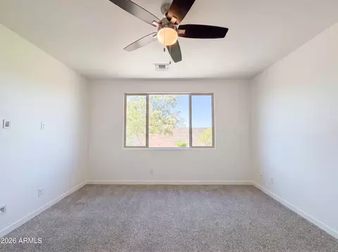 Bedroom - 1224 E Glass Ln, Phoenix, AZ 85042 photo 3 of 6