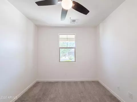 Bedroom - 1224 E Glass Ln, Phoenix, AZ 85042 photo 1 of 6
