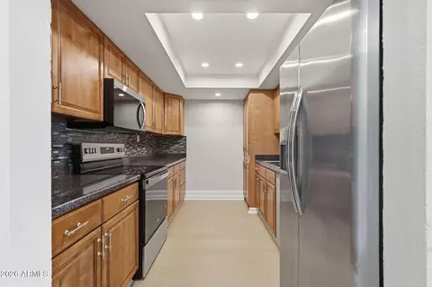 Kitchen - 3825 E Camelback Rd #245, Phoenix, AZ 85018 photo 1 of 6