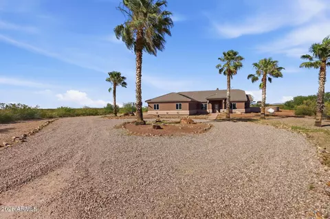 914 E Savino Ct, Huachuca City, AZ 85616