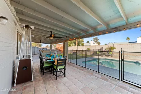 Exterior - 222 W Wescott Dr, Phoenix, AZ 85027 photo 2 of 8