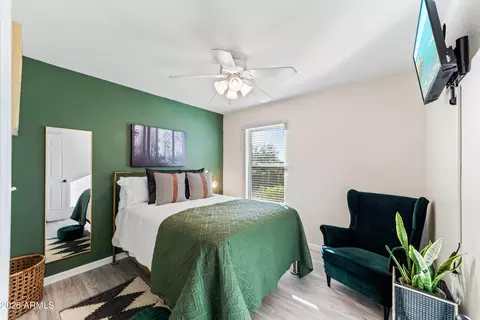 Bedroom - 222 W Wescott Dr, Phoenix, AZ 85027 photo 3 of 5