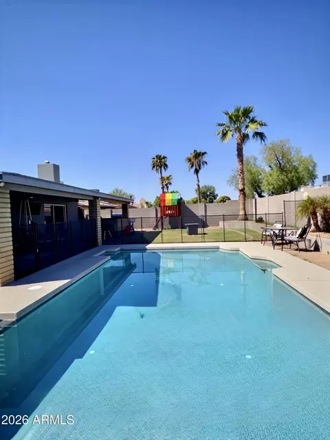 Exterior - 222 W Wescott Dr, Phoenix, AZ 85027 photo 4 of 6