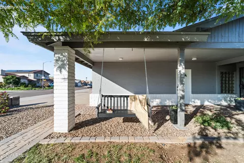 Exterior - 222 W Wescott Dr, Phoenix, AZ 85027 photo 7 of 8