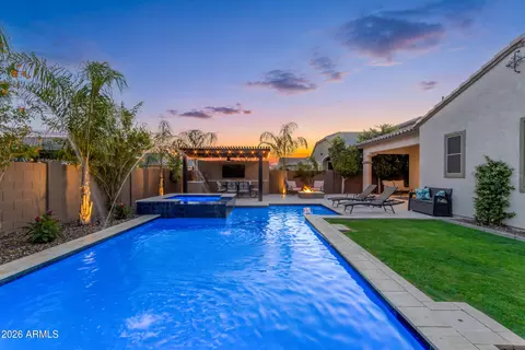 Exterior - 2235 E Isaiah Ave, Gilbert, AZ 85298 photo 10 of 18