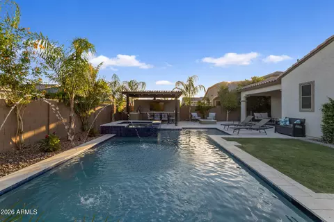 Exterior - 2235 E Isaiah Ave, Gilbert, AZ 85298 photo 15 of 18