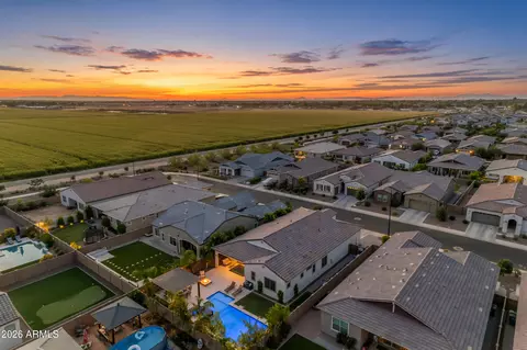 View/Area - 2235 E Isaiah Ave, Gilbert, AZ 85298 photo 5 of 16