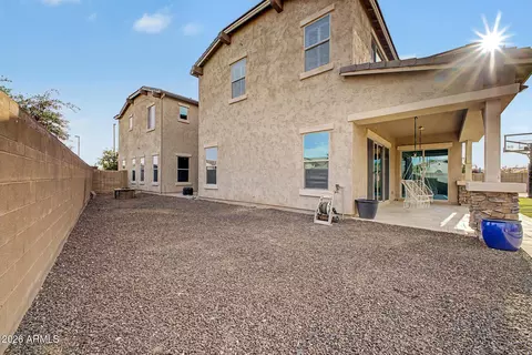 Exterior - 1002 E Parkview Dr, Gilbert, AZ 85295 photo 16 of 17