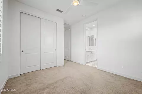 Bedroom - 1002 E Parkview Dr, Gilbert, AZ 85295 photo 7 of 9
