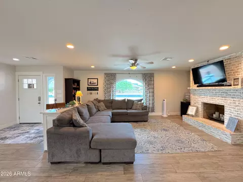 Living - 2420 E Ivy St, Mesa, AZ 85213 photo 1 of 2