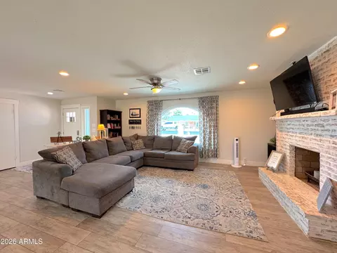 Living - 2420 E Ivy St, Mesa, AZ 85213 photo 2 of 2