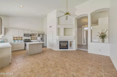 Kitchen - 16207 S 24th Pl, Phoenix, AZ 85048 photo 3 of 3