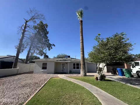Exterior - 725 E 1st St, Mesa, AZ 85203 photo 2 of 8