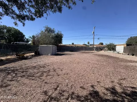 Exterior - 725 E 1st St, Mesa, AZ 85203 photo 6 of 8