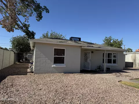 Exterior - 725 E 1st St, Mesa, AZ 85203 photo 4 of 8