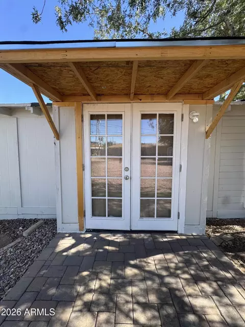 Exterior - 725 E 1st St, Mesa, AZ 85203 photo 8 of 8