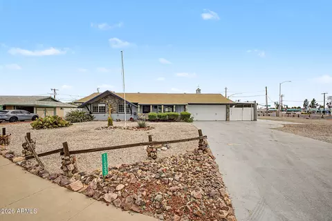 11033 W Alabama Ave, Sun City, AZ 85351