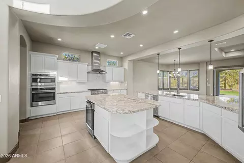 Kitchen - 3155 E Blackhawk Ct, Gilbert, AZ 85298 photo 5 of 5