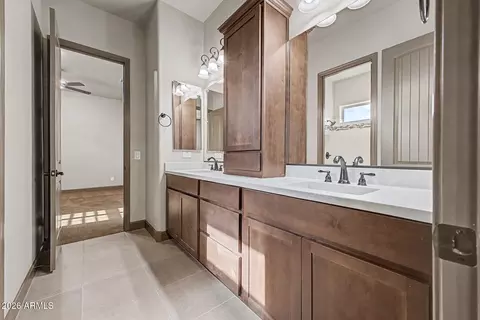 Bath - 3155 E Blackhawk Ct, Gilbert, AZ 85298 photo 7 of 9