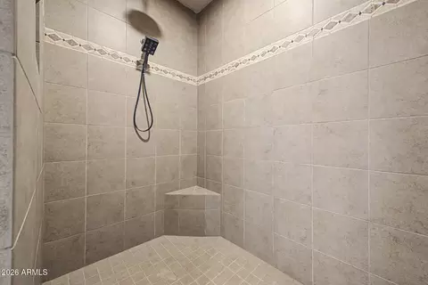 Bath - 3155 E Blackhawk Ct, Gilbert, AZ 85298 photo 4 of 9