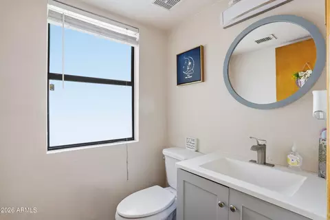 Bath - 3726 E Salinas St, Phoenix, AZ 85044 photo 1 of 4