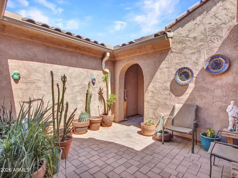 Exterior - 2539 W Rabjohn Rd, Phoenix, AZ 85085 photo 11 of 22