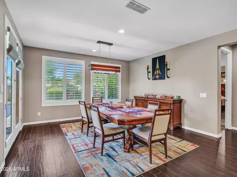 Dining - 2539 W Rabjohn Rd, Phoenix, AZ 85085 photo 1 of 3