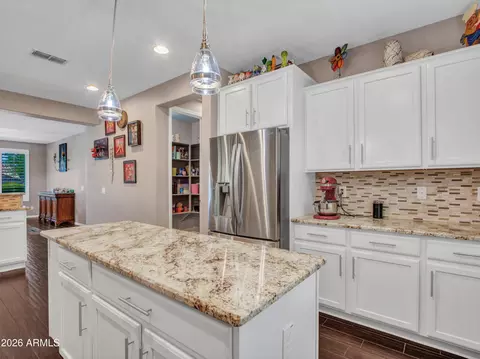 Kitchen - 2539 W Rabjohn Rd, Phoenix, AZ 85085 photo 13 of 13
