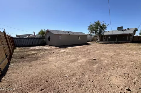 Exterior - 209 E Jones Ave, Phoenix, AZ 85040 photo 1 of 3