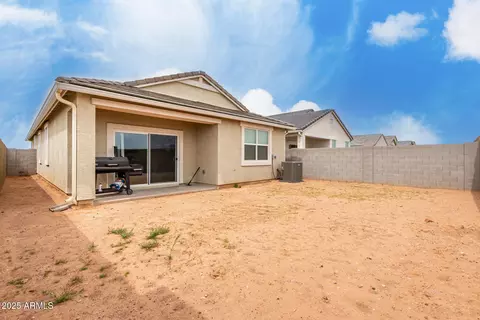 Exterior - 10347 S Saguaro Dr, Apache Junction, AZ 85120 photo 5 of 8