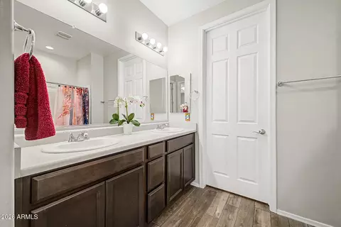 Entry Way - 11901 E Ryscott Cir, Vail, AZ 85641 photo 1 of 3