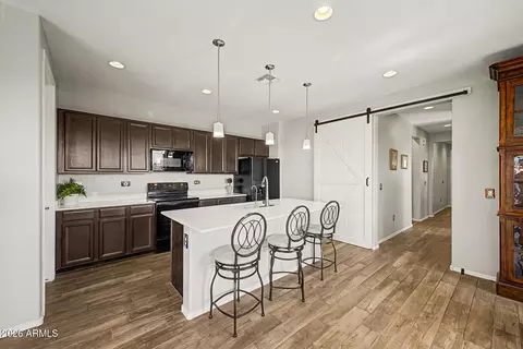 Kitchen - 11901 E Ryscott Cir, Vail, AZ 85641 photo 4 of 5
