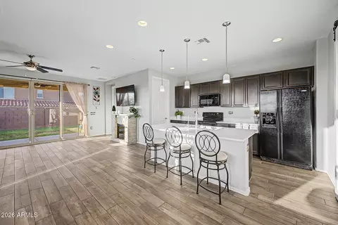 Kitchen - 11901 E Ryscott Cir, Vail, AZ 85641 photo 5 of 5