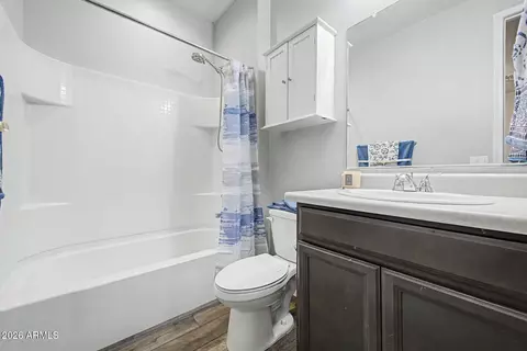 Bath - 11901 E Ryscott Cir, Vail, AZ 85641 photo 2 of 2