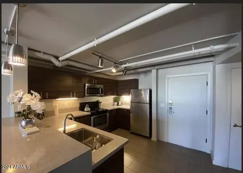 Kitchen - 535 W Thomas Rd #302, Phoenix, AZ 85013 photo 2 of 5