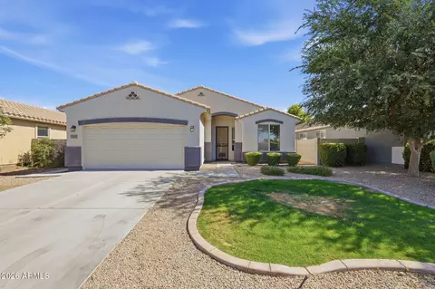 1630 W Paisley Dr, San Tan Valley, AZ 85142